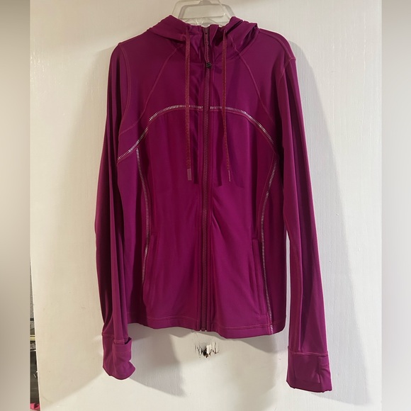 Lululemon jacket - Picture 2 of 4